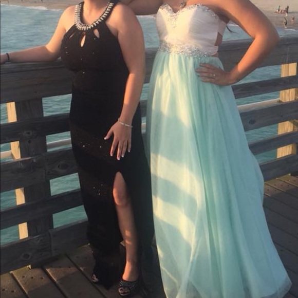 Blue and white prom dress - Picture 5 of 5